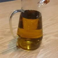 روغن زیتون بی بو محصولات طارم  اصل بدون افزودنی