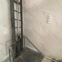 بالابر و اسانسور هیدرولیک و کششی مغازه و‌فروشگاه