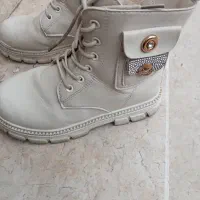 بوت بچگانه سایز ۳۵