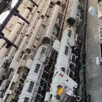 ادمین خانم در بخش بازرگانی خارجی کارخانه