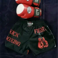 دستکش بوکس،و شورت