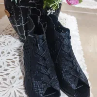 کفش زنانه
