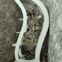 بوفه و مجسمه