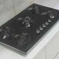 گاز شیشه ای بوش در حد نو دکور نمایشگاه فروشی