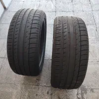 یک جفت لاستیک برند تریانگل