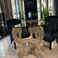 میز سلطنتی کنار سالنی یا نهارخوری