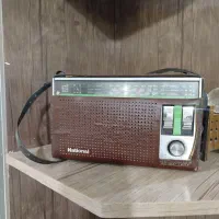 رادیو و ساعت قدیمی