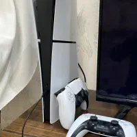 Ps5 slim digital دو دسته با بازی