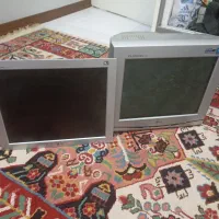 دو عدد مانیتور