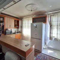 ۷۸ متر پارکینگ دار ابتدای ۲۰ متری