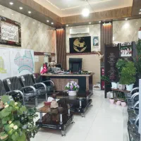 مسکونی-راه-جدا-حیاط-ماشین-رو