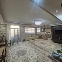 فروش-130و80-متری-حیاط-اختصاصی-شهرک-زیتون