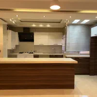 فروش کابینت و جزیره ( سنگ مصنوعی) در حد نو فوری