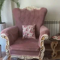 مبل 7نفره با دو عدد صندلی میزبان سه عدد میز عسلی|مبلمان خانگی و میز عسلی|بومهن, |دیوار