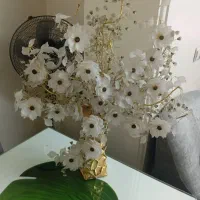 گلدان و گل های کریستالی