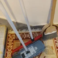 دوعدد تی و جارو کفگیر