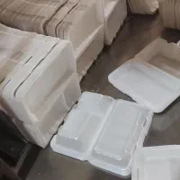 ظرف یکبارمصرف|ظروف نگهدارنده، پلاستیکی، یکبارمصرف|رباطکریم, رباطکریم|دیوار