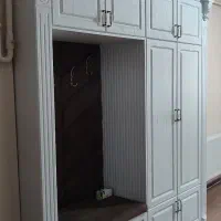 جا لباس و کفش تزیینی.