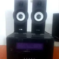 بلندگو و دستگاه صدا