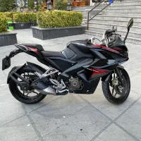 موتور سیکلت باجاج RS 200 آر اس ۲۰۰