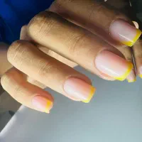 تخفیفات پاییزی کاشت ناخن