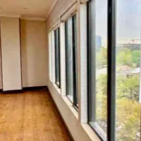 ۲۰۰ متر  سنداداری  جردن*   ۲پارکینگ سندی و ۲ انبار