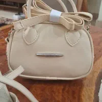 کیف و کفش کِرِم رنگ کاملا نو|کیف، کفش، کمربند|بندرعباس, |دیوار