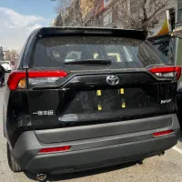 تویوتا راوفور ۲ لیتر تک دیفرانسیل سفیدو برنز ومشکی