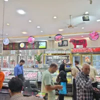 فروشنده خانم