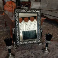 آیینه و شمعدونی