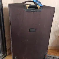 چمدان مسافرتی بزرگ|کیف، کفش، کمربند|مشهد, عبادی|دیوار