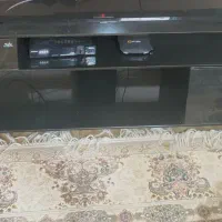 میز زیر تلویزیونی مشکی تمیز