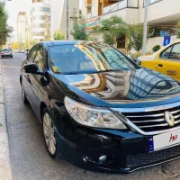 رنو لتیتود، مدل ۲۰۱۲، فول