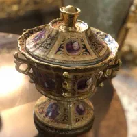 اجیل خوری  میوه خوری شکلات خوری کم یاب