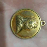 سه پلاک زیبا بدون گردنبند با تصویر کوروش بزرگ