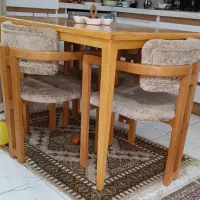 میز نهارخوری ۴نفره مینی مال چوب راش کاملا نو تمیز