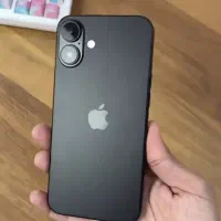 Apple iPhone 16