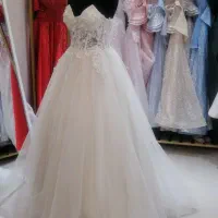 فروش لباس عروس دامن اسکارلت با زیره شاین بیده|لباس|کرج, برغان|دیوار