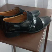 کفش و شلوار لی پسرانه