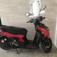 جی ار ۱۲۵|موتورسیکلت|ری, شهادت|دیوار