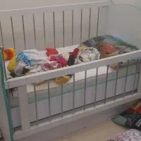 تخت کنارمادر درحدنو|تخت و صندلی بچه|تهران, نیروی هوایی (پیروزی)|دیوار