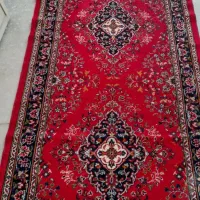 فرش کناره قرمز رنگ