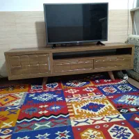 میز تلویزیون در حد نو