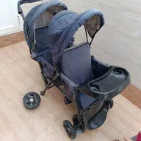 کالسکه دوقلو