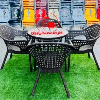 میز و صندلی پلاستیکی طرح انا