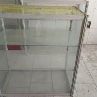 سه عدد ویترین شیشه ای الومینیومی|فروشگاه و مغازه|یزد, |دیوار