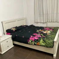 تخت ۲نفره و کنسول میز آرایش