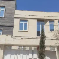 فروش واحد مسکونی طبقه اول از دو واحدی