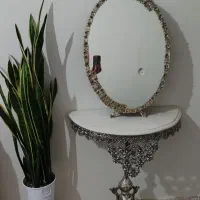 آیینه و کنسول