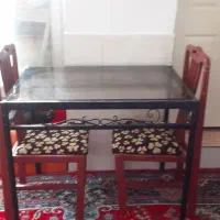 میز غذاخوری